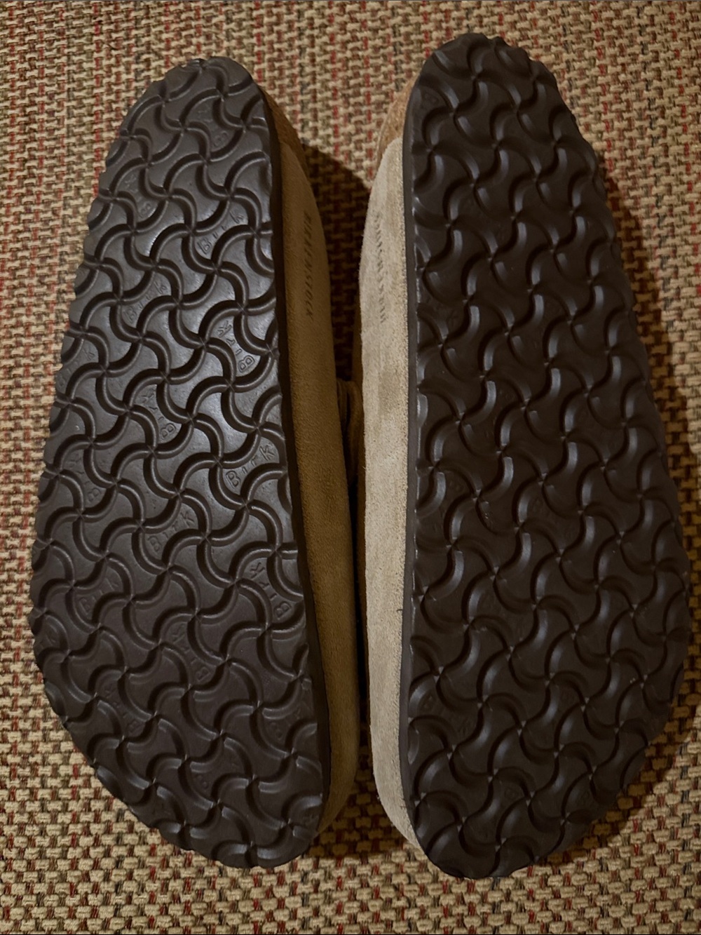 Birkenstock Mens’s Boston Suede Clog in Taupe Gray - Picture 3 of 3